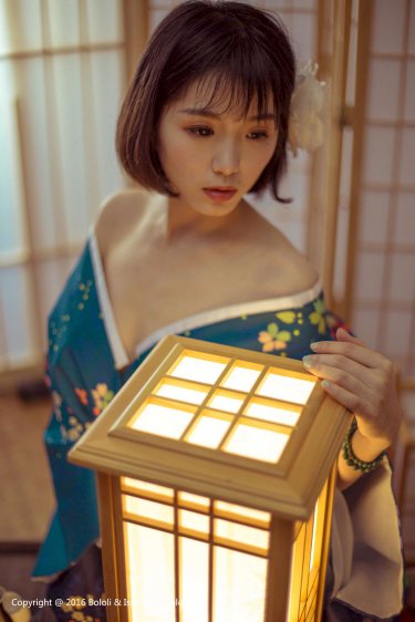 厨房春潮莲花坐顶